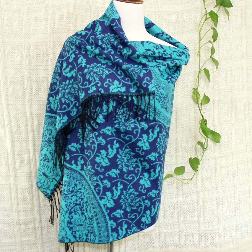 Square large Blankets 135CM Vintage Paisley plaid Cashmere Wool Soft