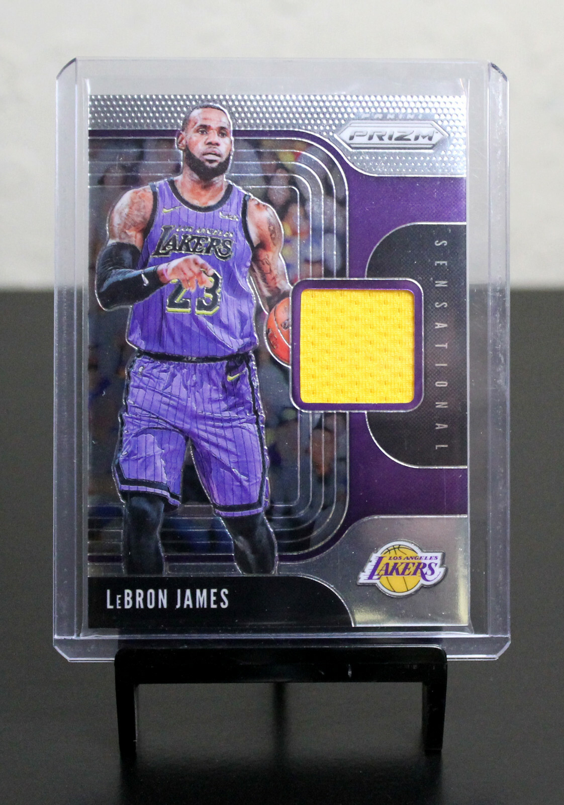 2019-20 Panini Prizm Lebron James "Sensational Swatch" Relic Card #SS-LBJ.