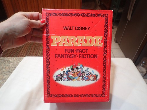 The Walt Disney Parade Fun Fact Fantasy Fiction, 4 books in original box, 1970 - Picture 13 of 15