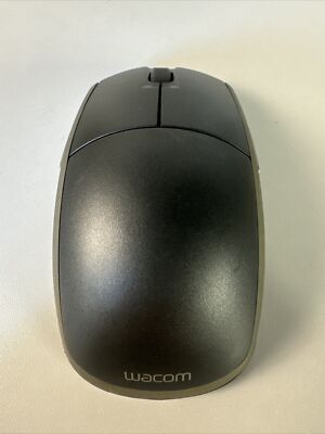Wacom Intuos3 ZC-100-02 Gray Handheld Bluetooth Wireless 5 Button Tablet Mouse