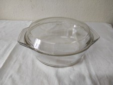 Plat creux avec couvercle Pyrex pour cuisson au four 22,5 cm de diamètre