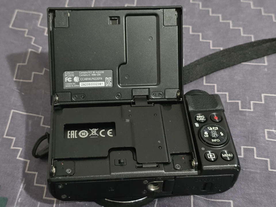 Canon PowerShot G7 X Mark II 20.1 MP Compact Digital Camera - Black - Image 3 of 4