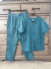 UA Uniform Advantage ButterSoft Scrub Set S