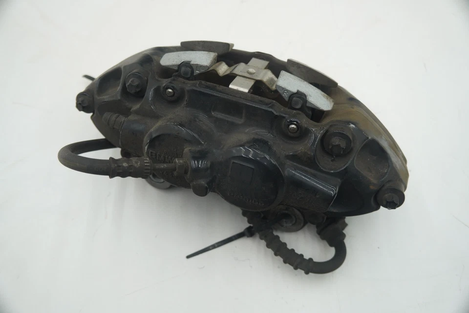 Pinza de freno delantera derecha del lado del pasajero negra 34116870628 OEM BMW i8 2014-20 Foto 2 de 4