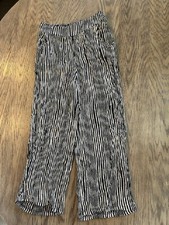 BILLABONG RAYON BLACK PRINT CROPPED PANT WOMENS ELASTIC WAIST SZ S/P GENTLY WOR
