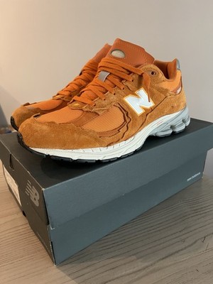 New Balance 2002R Protection Pack Vintage Orange M2002RDE Suede Men's Sneaker