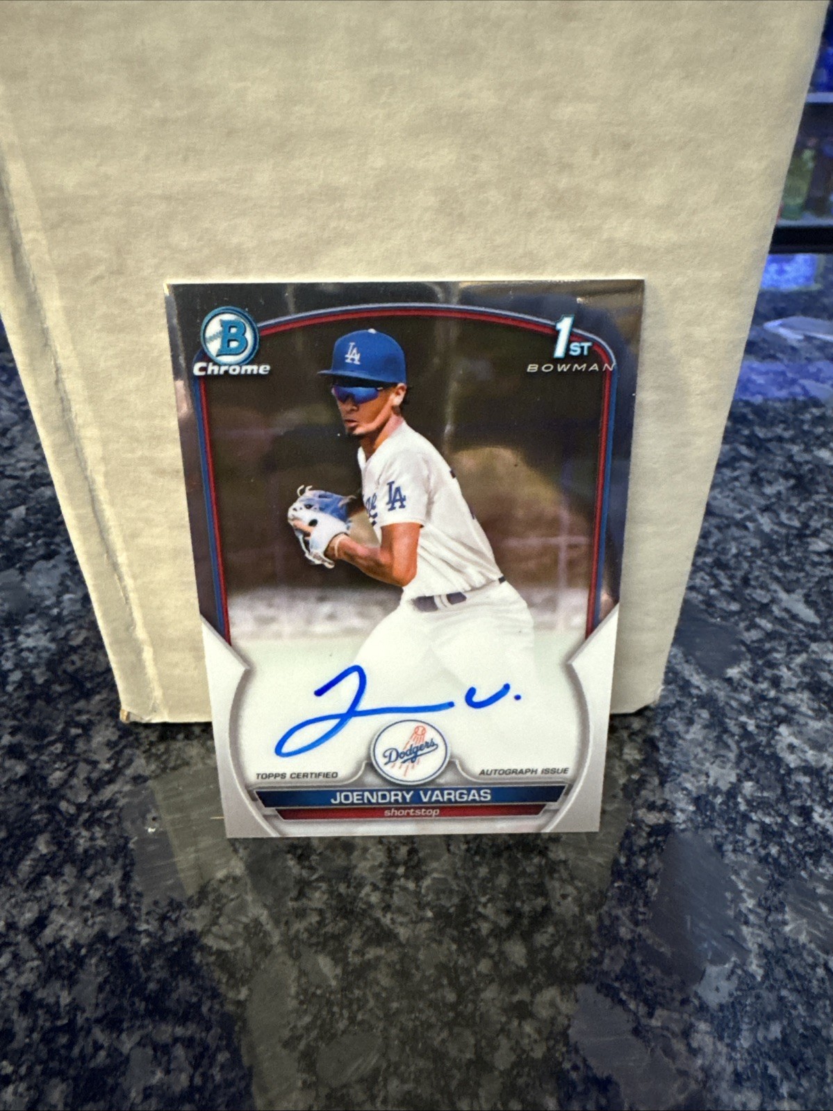 2023 Bowman Chrome Joendry Vargas Prospect Auto CPA-JV Dodgers RC