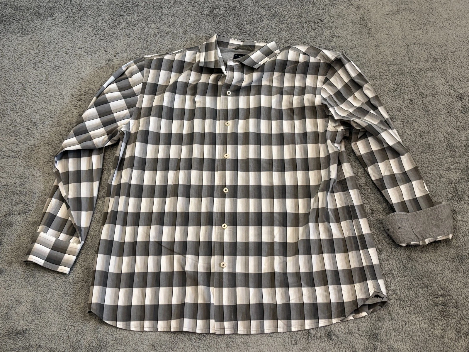 Tommy Bahama Shirt Mens XL Gray Plaid Squares Long Sleeve Button Flip Cuff