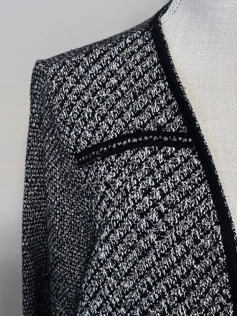 SUÉTER CÁRDIGAN CHARTER CLUB~GRANDE~NEGRO-BLANCO-TEED METÁLICO L/S FRENTE ABIERTO~L Foto 3 de 4