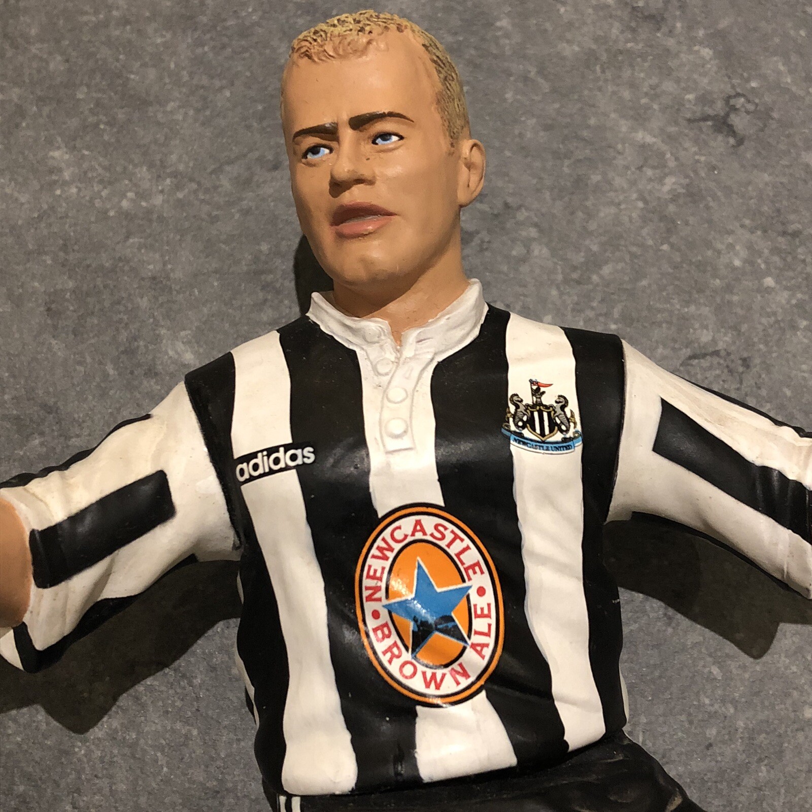 Alan Shearer Newcastle United Model Vivid Imaginations 1996 Adidas