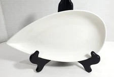 Fortessa Fortaluxe Super White Tear Drop White Plate 10.5" x 5.75" RARE