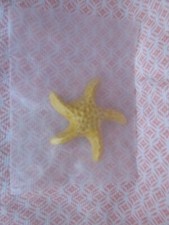 Red Rose Tea WADE England Figurine Nautical Wonderland SERIES  Starfish Yellow