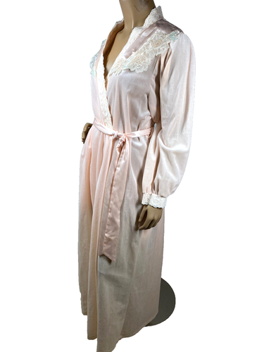 Donna Richard Pink Velour Wrap Robe Size L Floral Applique Collar Satin Belt New - Picture 4 of 17