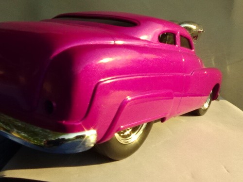 Muscle **Machines 1949 Ford Mercury - Pink/Purple Pipe needs repair - Picture 9 of 12