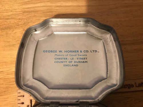 Vintage tins, Cadbury’s , toffees and loads more - Picture 68 of 696