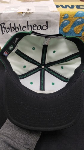 NWT BOSTON CELTICS SNAPBACK CAP HAT ADIDAS SNAP BACK CLOVER LOGO - Picture 5 of 5