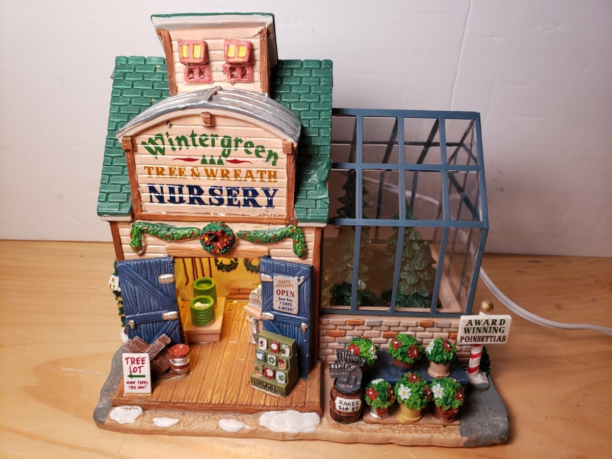 2012 COVENTRY COVE BY LEMAX Wintergreen Tree & Wreath Nursery