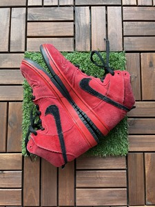 nike dunks red devils