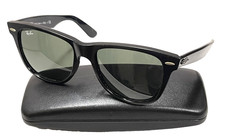 Vintage RAY-BAN WAYFARER RB 2140 901 Black Plastic Sunglasses Made in Italy