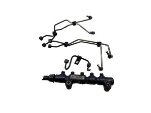 Peugeot 207 2007 Kraftstoffverteiler Einspritzleiste Verteilerrohr 66kW MDV38345