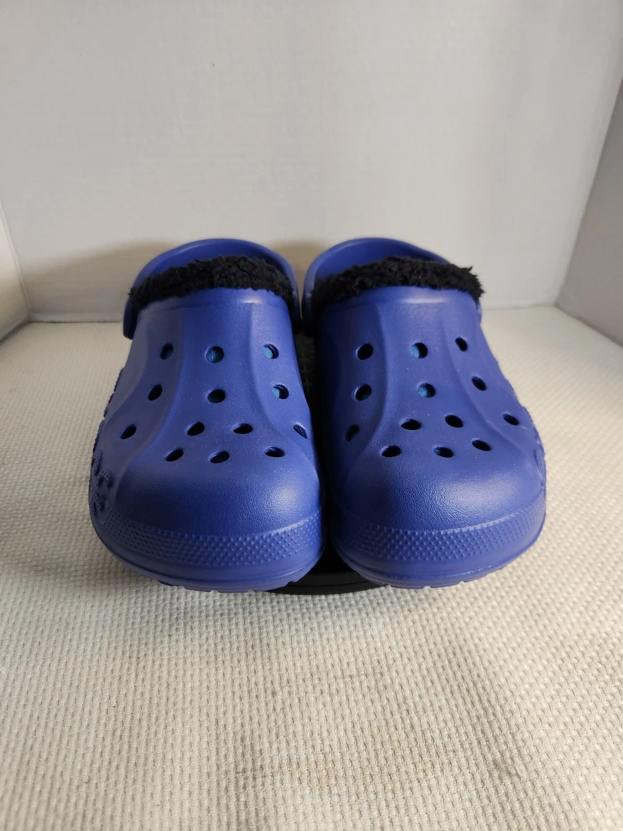 Men’s Crocs Baya lined Sherpa slide on back strap flips up blue.11 Men main image 4