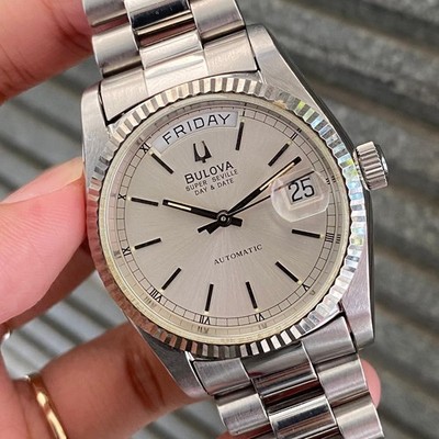 い*ぬ様 BULOVA SUPER SEVLLE DAY & DATE 自動巻き RARE Bulova President Super Seville Day Date Automatic Silver Dial