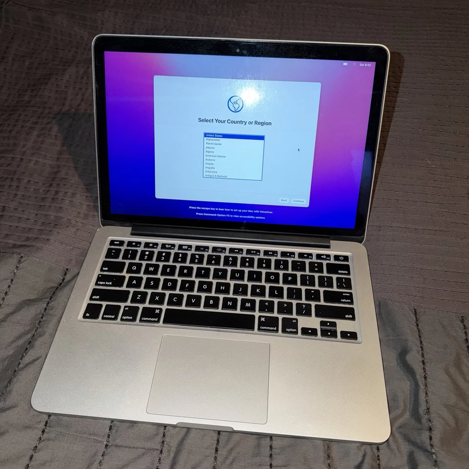 Apple MacBook Pro 13 pol. Bateria I5 2.7GHz, 8GB RAM, 128GB SSD, início de 2015 - Imagem 4 de 4