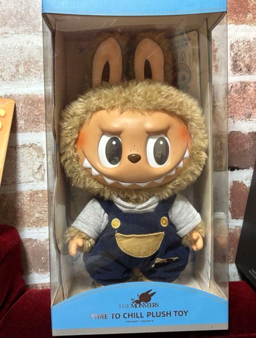 Labubu Time to Chill Vinyl Plush Doll Figure Authentic
