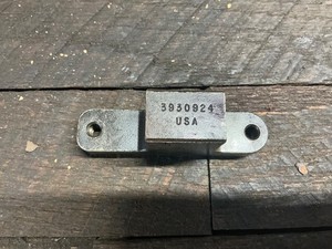 USED OEM P7100 12v Cummins Diesel Fuel Injection Pump Bracket 3930924 USA dodge