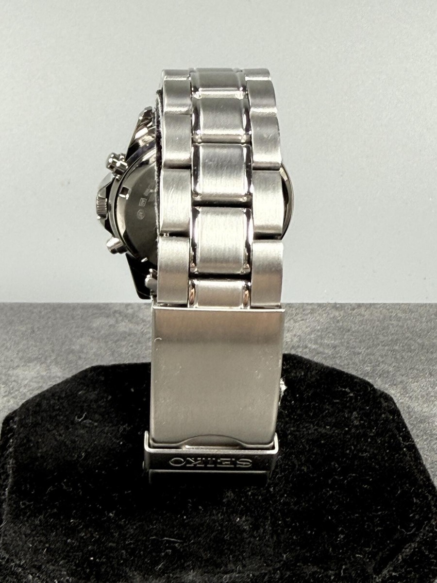 Seiko 7T92-0DW0 | 39mm Case | Quartz Chronograph | Mint condition