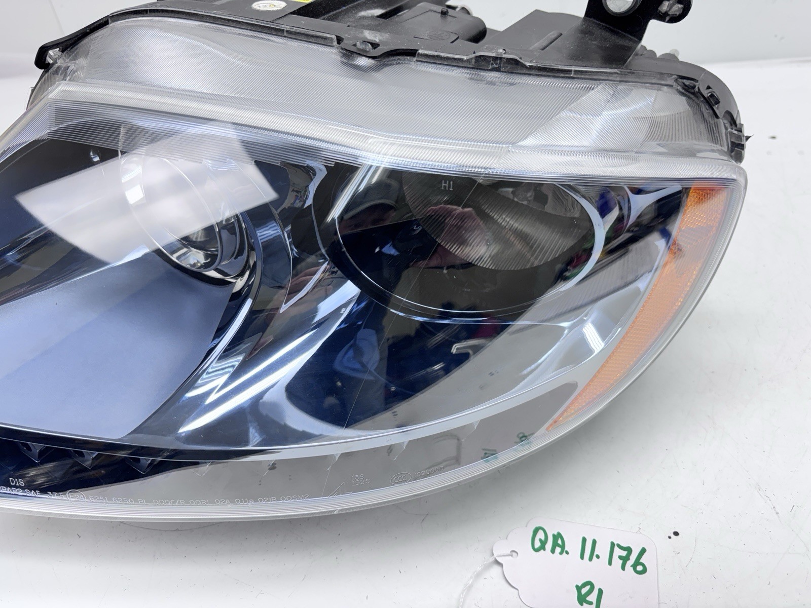 OEM 2009 2010 2011 2012 2013 maserati quattroporte xenon front left headlight