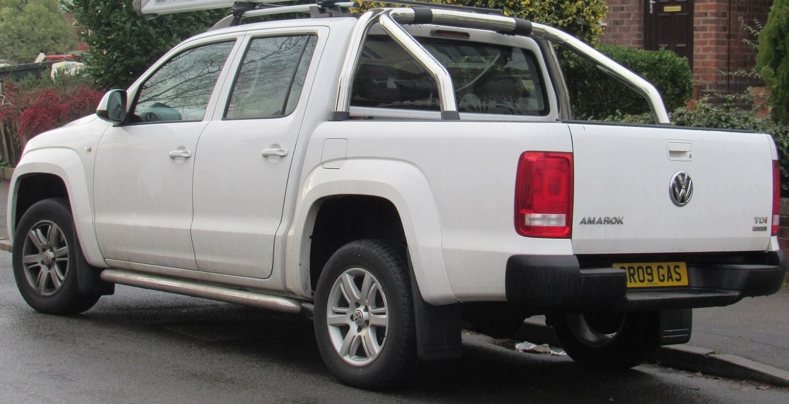 VW AMAROK 4doors 20092022 4pc Wind Deflectors HEKO Tinted eBay