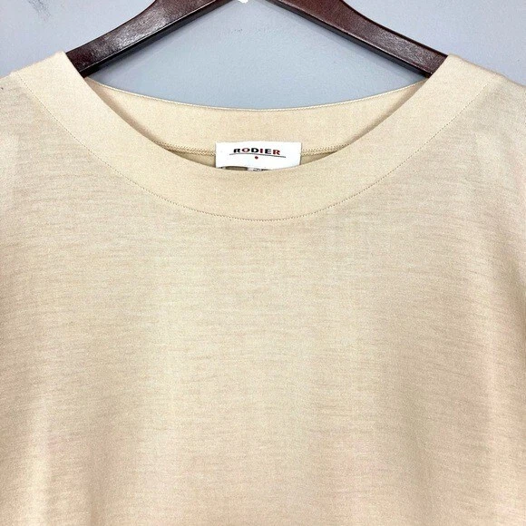 Camiseta Rodier Tejida Mezcla Seda Para Mujer Talla S Cuello Barco Ranura Lateral Mangas Largas Suave Foto 2 de 4
