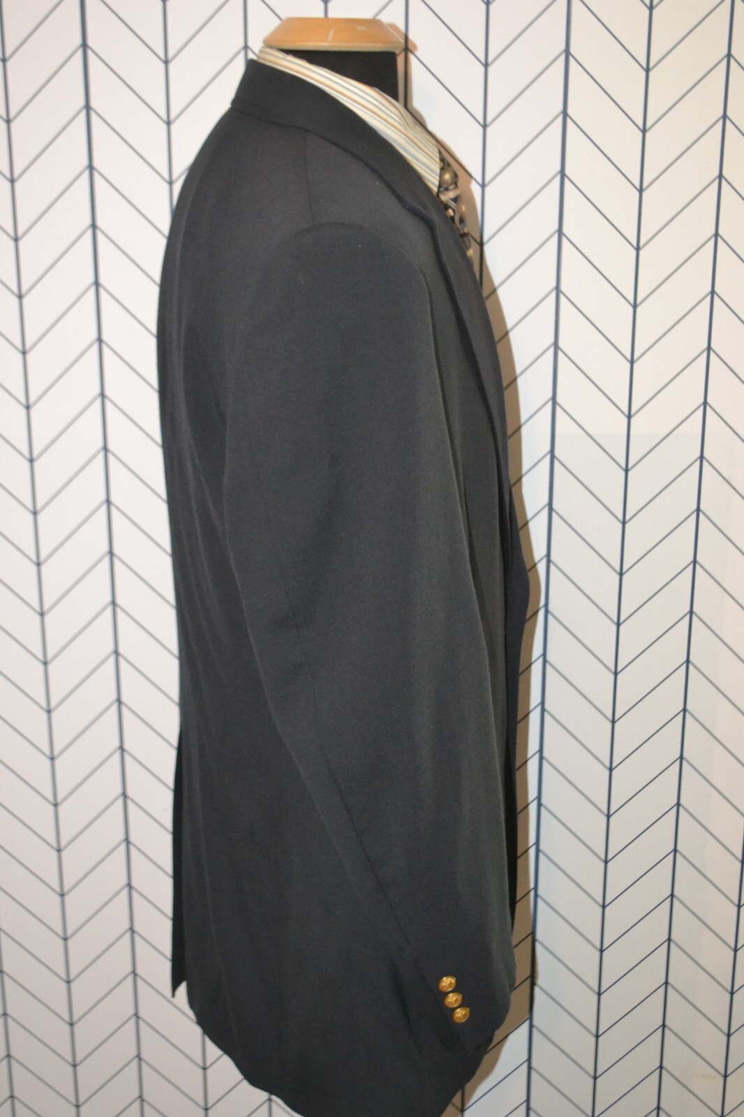 Brooks Brothers Men Navy Blue Wool 2 Front Metal Buttons Sports Coat Size 42L thumbnail 5