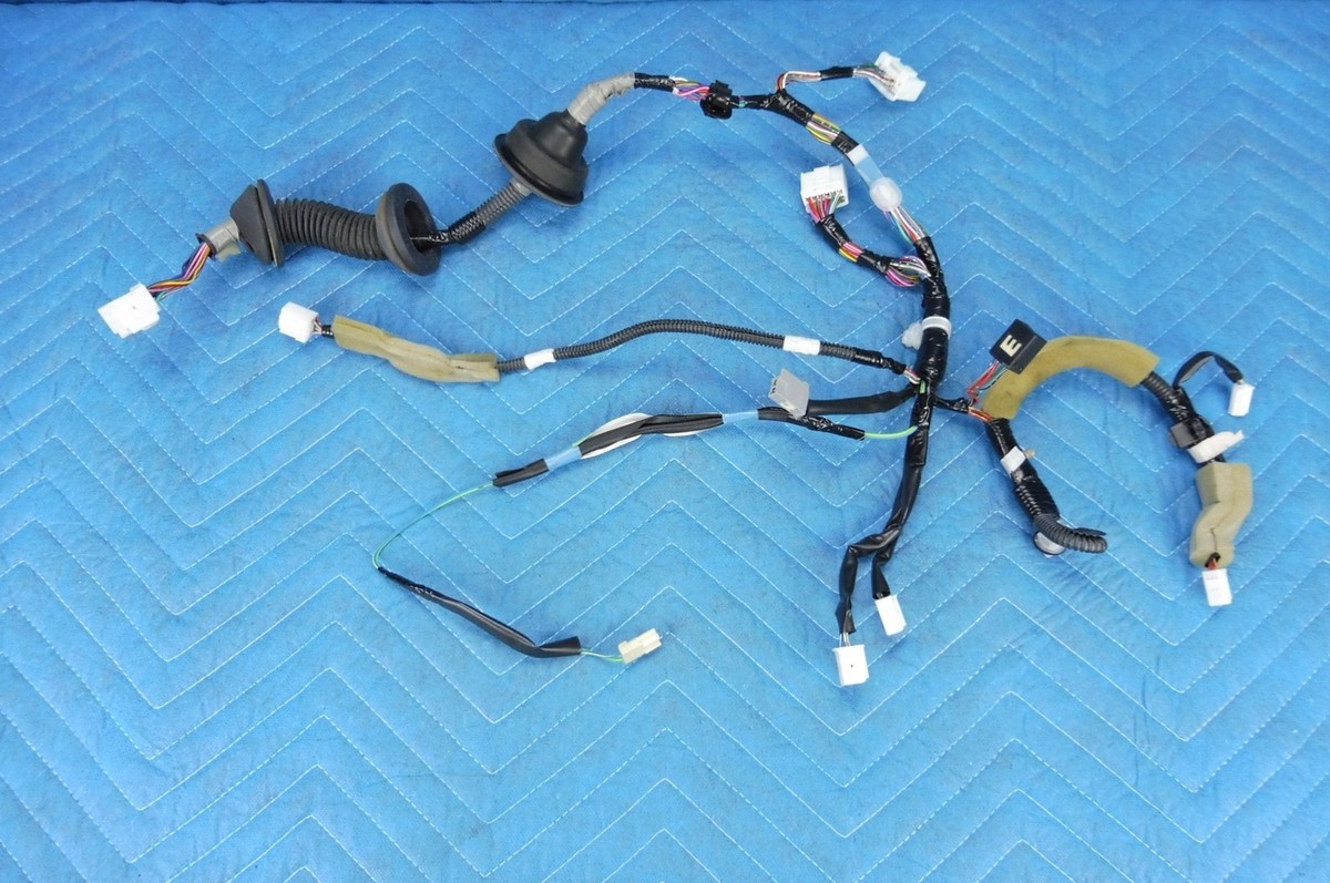 Lexus LS430 Front Passenger Door Wire Harness Cable 82151-50260