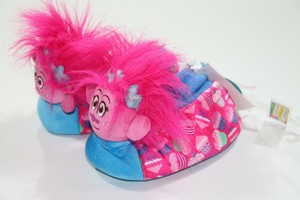 Sizes 11 Official Trolls poppy Slippers