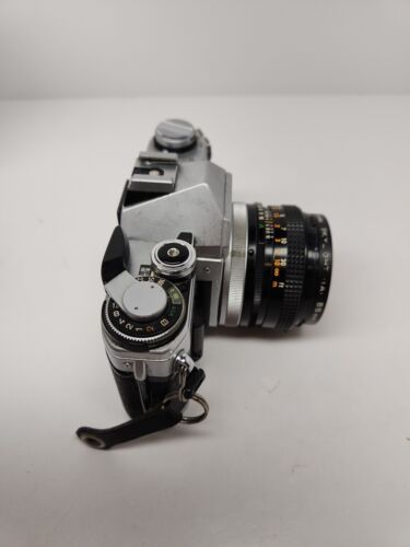 Canon AT-1 35mm SLR Film Camera With Canon F/1.8 Lens + Filter - Picture 3 of 13