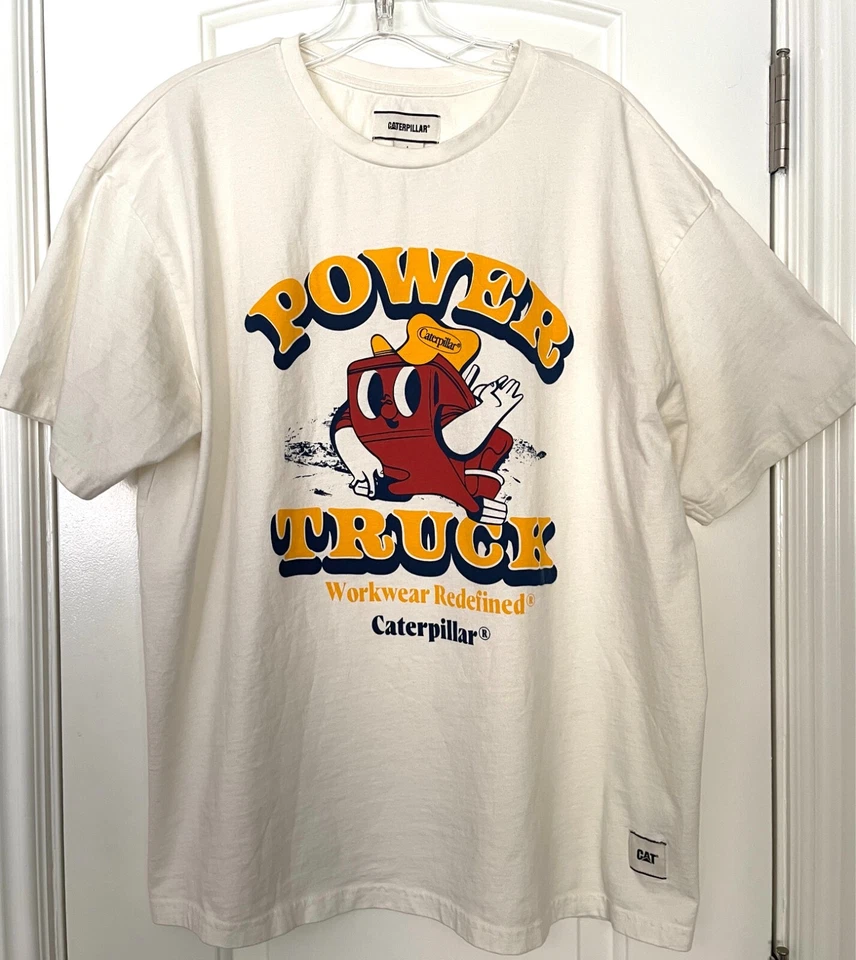 Camiseta RARA Caterpillar x Nordstrom Power Truck - Para hombres Talla Grande Foto 2 de 4