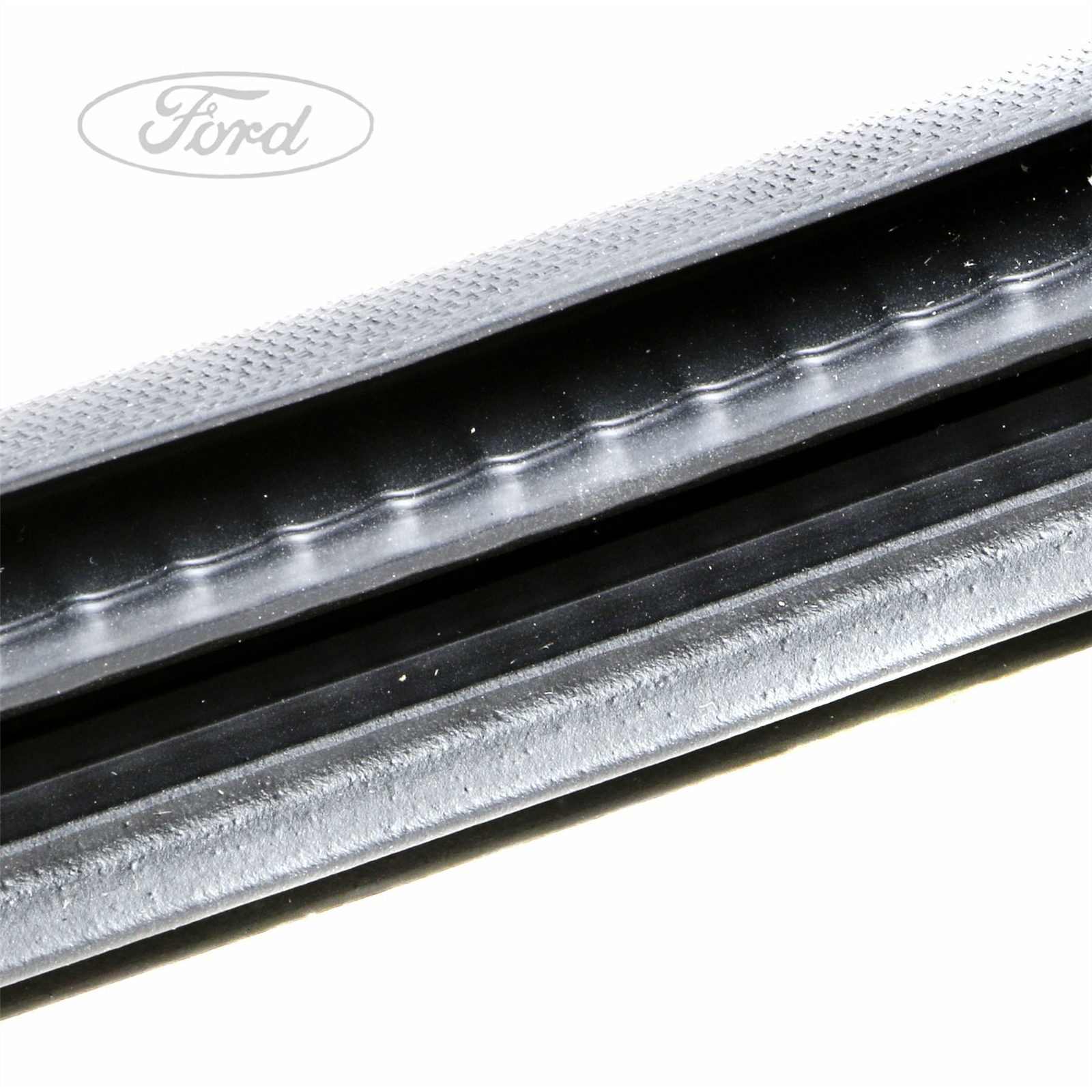 Genuine Ford Fiesta Mk7 N/s Outer Door Body Weatherstrip Seal 
