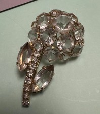 Juliana Delizza Elster D & E Vintage Clear Crystal Bezel Set Flower Brooch Pin