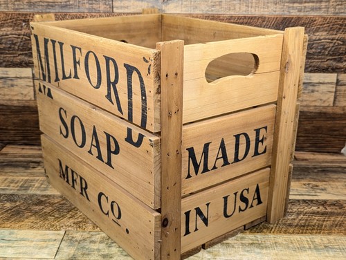 Vintage Milford Soap Manufacturing Company Rustic Farmhouse Country Wood Crate - Picture 6 of 17