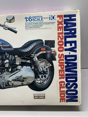 TAMIYA FXE1200 SUPER GLIDE 1/6スケール 1:6 Big Size Rare TAMIYA Harley Davidson FXE1200 SUPER GLIDE