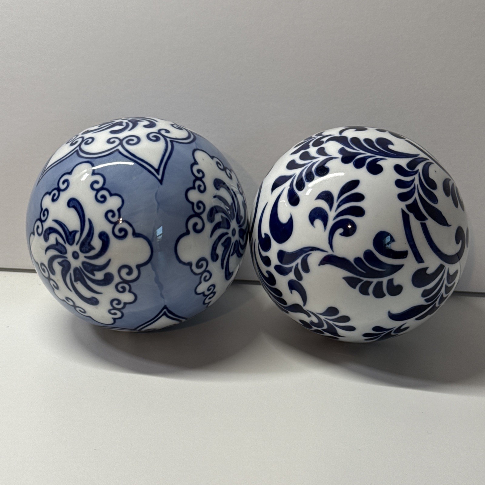 2 Vintage Blue & White Floral Porcelain Decorative Ceramic Carpet Ball 4”