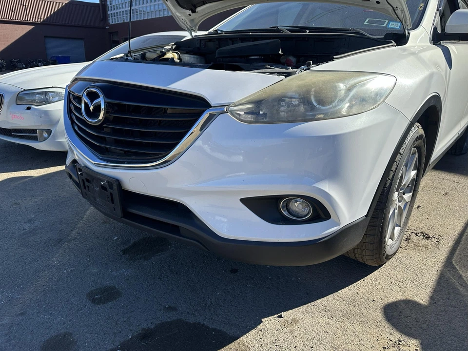 Used Front Bumper Assembly Front fits: 2014 Mazda CX-9 Grand Touring fog lamps F — 第 3/4 张图片