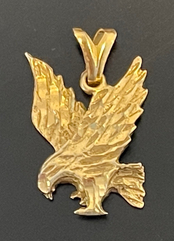 14K Solid Yellow Gold Diving Flying Eagle Pendant… - image 2