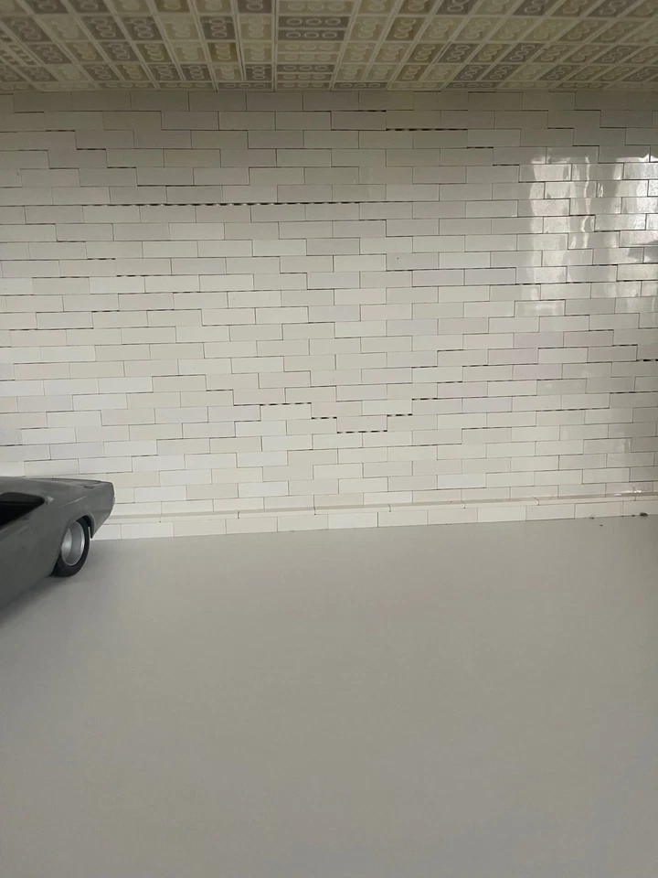 jada toys modellino auto americana scala 1:24 DODGE CHARGER 1968 argento - Immagine 2 di 4