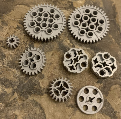 Lego Technic Gear Lot. Grey. 