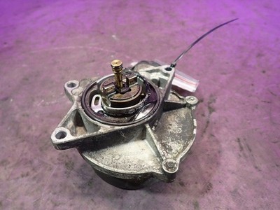 AUDI A6 C5 97-01 2.5 TDI 150 PS Vakuumpumpe / ST 72322
