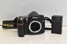 Nikon D80 10.2MP Digital SLR 10.2MP Camera With Battery- FOR PARTS OR REPAIR