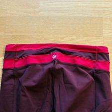 LULULEMON LEGGINGS SIZE 4 FULL LENGTH
